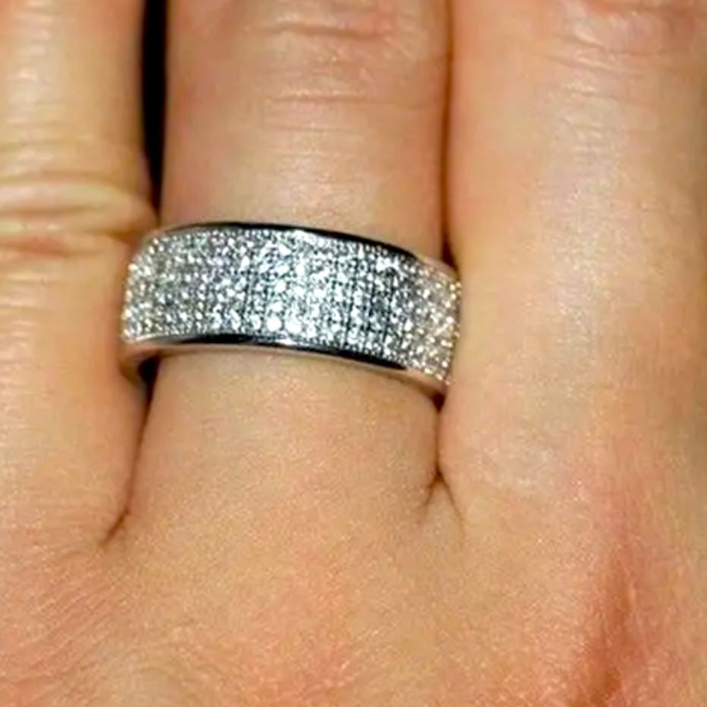 - Silver Stainless steel crystal studded band ring